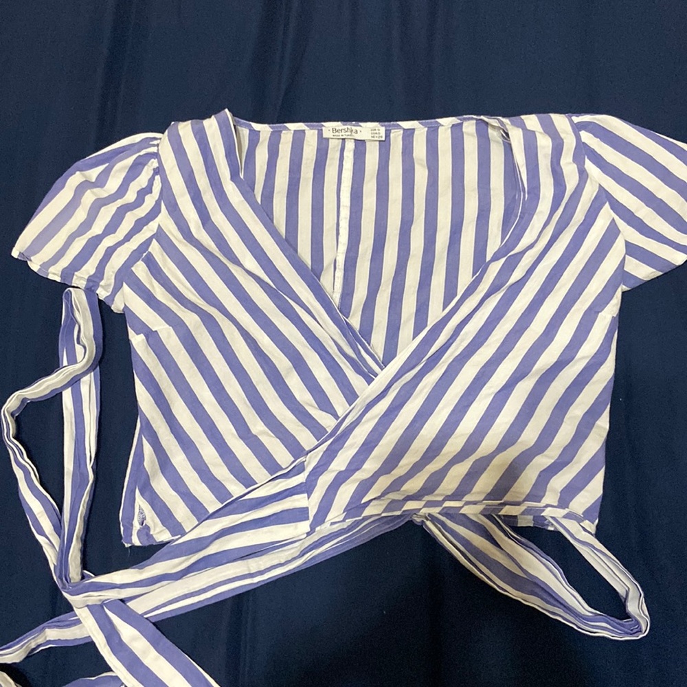 Bershka stripped crossover shirt size small